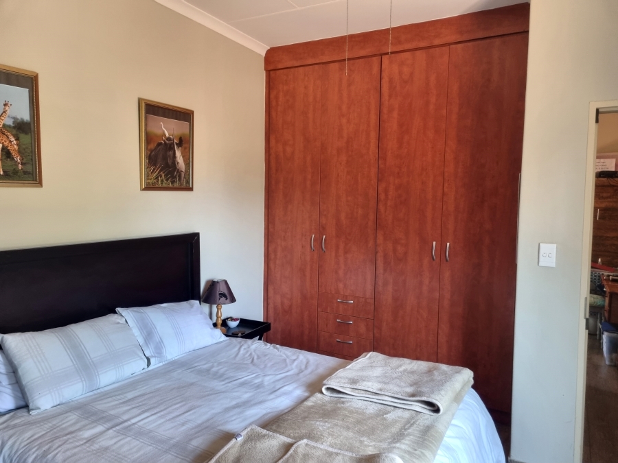 3 Bedroom Property for Sale in Buffelspoort Eco Estate North West